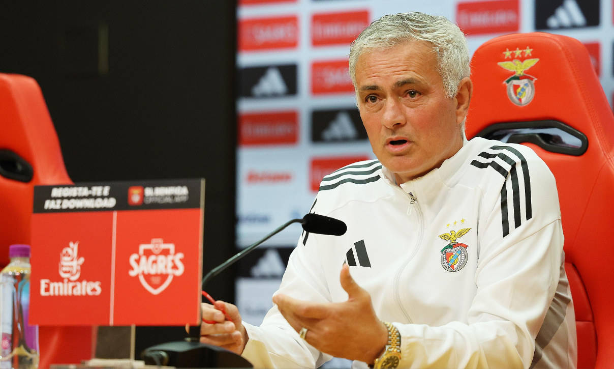 今晨本菲卡调整名单以备欧联，造点机会环节打磨，赛场秩序良好，球探报告显示潜力的简单介绍